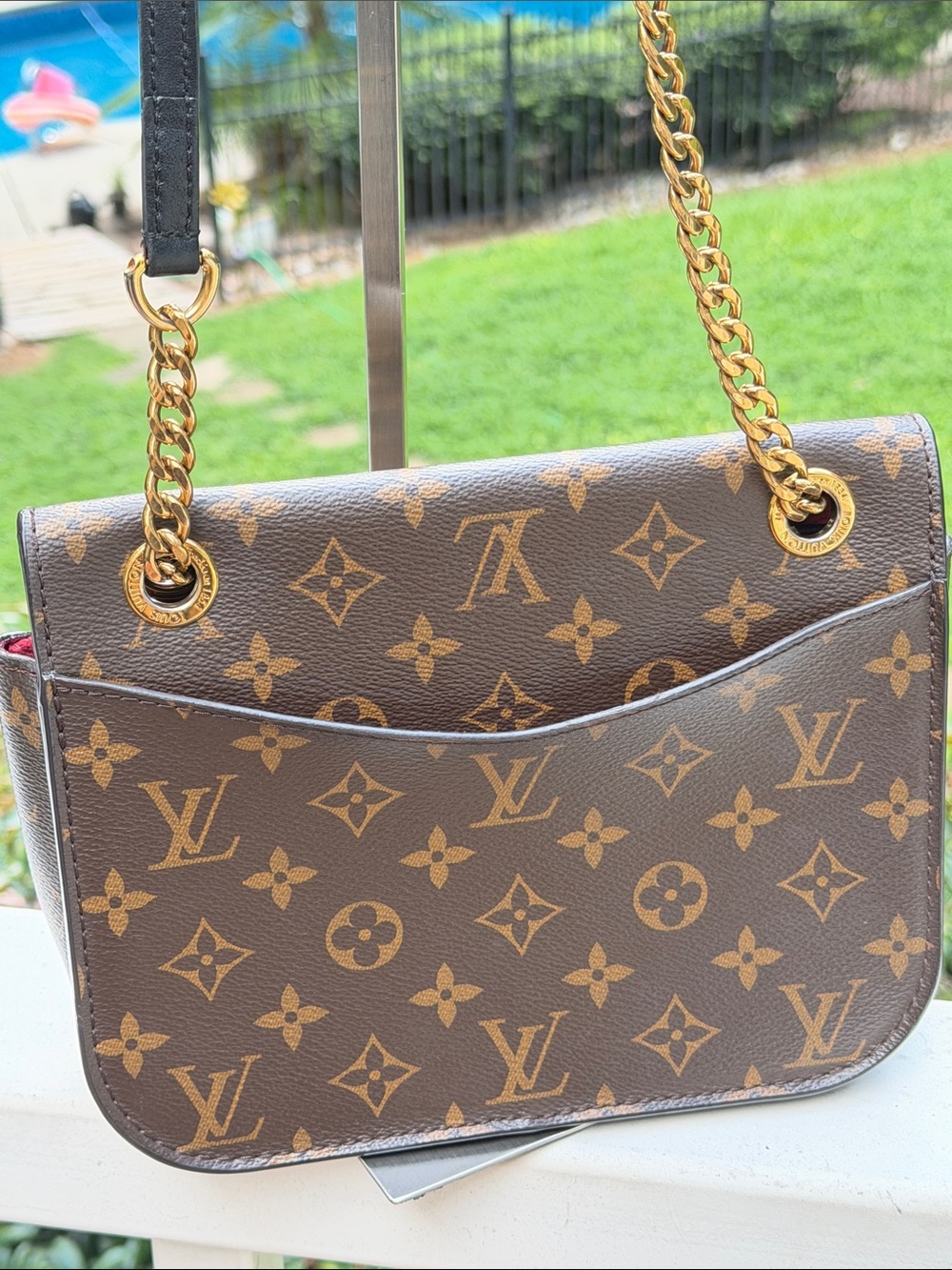 Louis Vuitton Passy Handbag worn Shoulder or Crossbody Gorgeous Condition - Picture 17 of 17